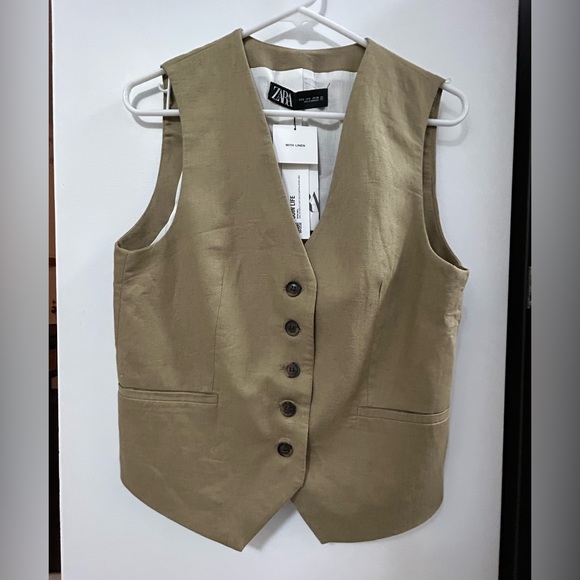 NWT Zara Beige Vest - Picture 1 of 4